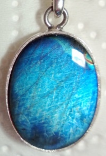 website_prod_57_teuvos_small_pendant_blue_oval_and_silver.jpg&width=280&height=500